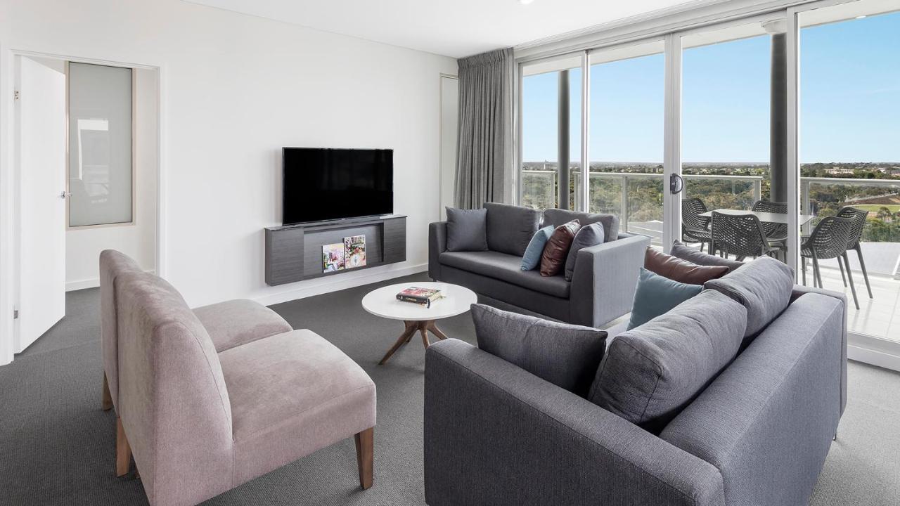 Oaks Adelaide Embassy Suites Exteriör bild