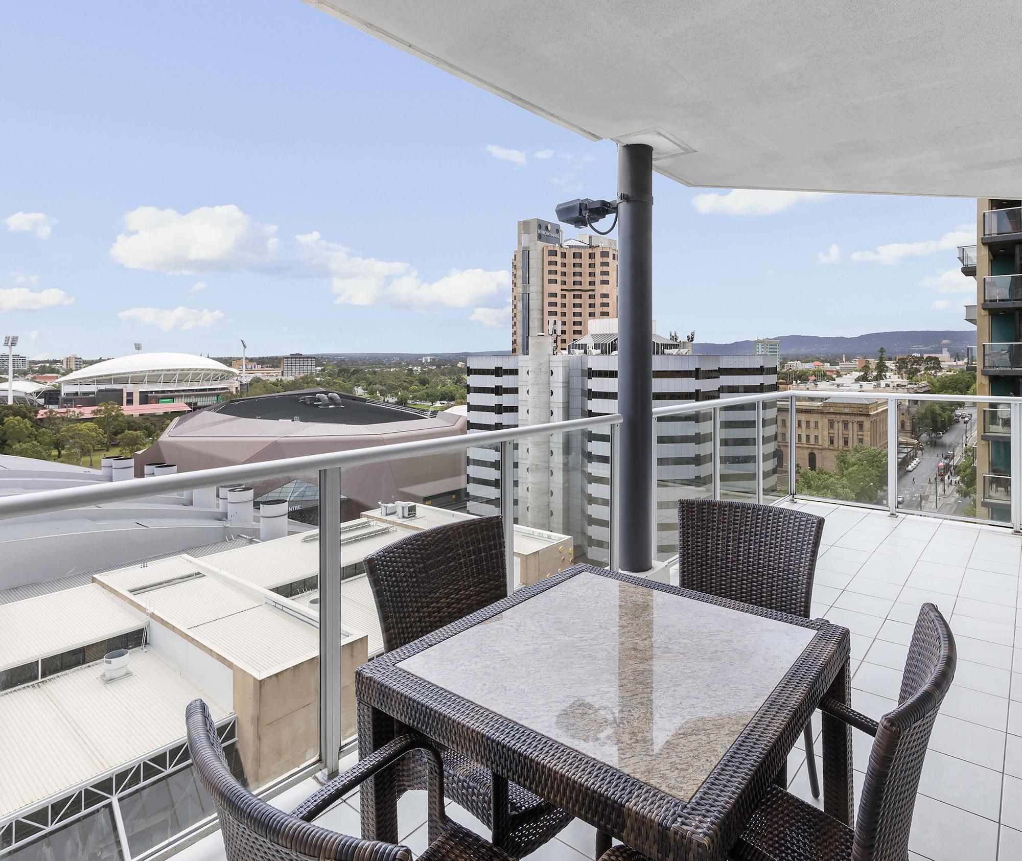 Oaks Adelaide Embassy Suites Exteriör bild