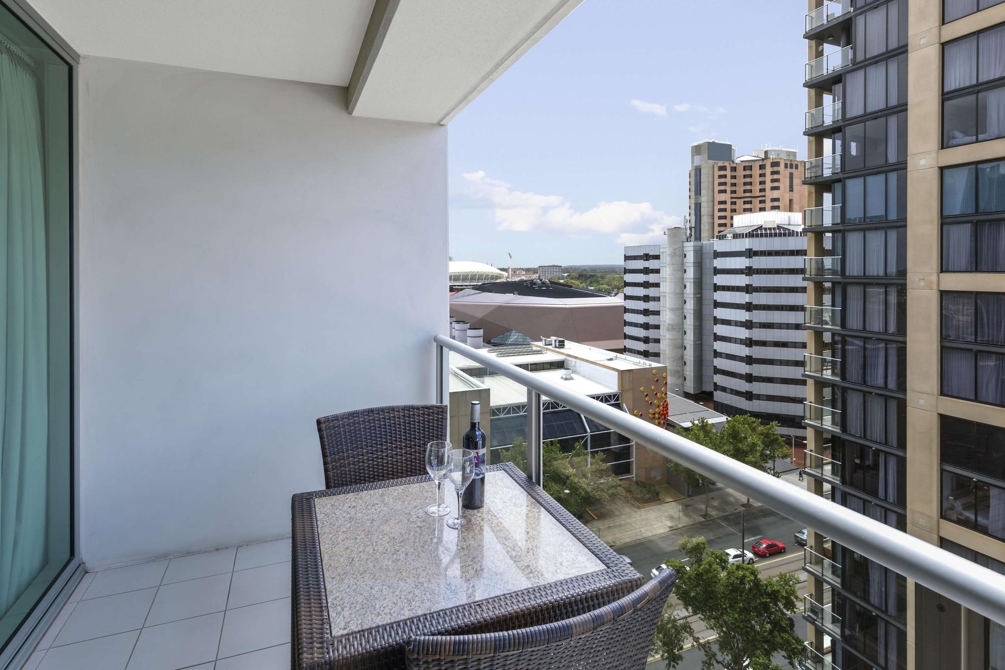 Oaks Adelaide Embassy Suites Exteriör bild