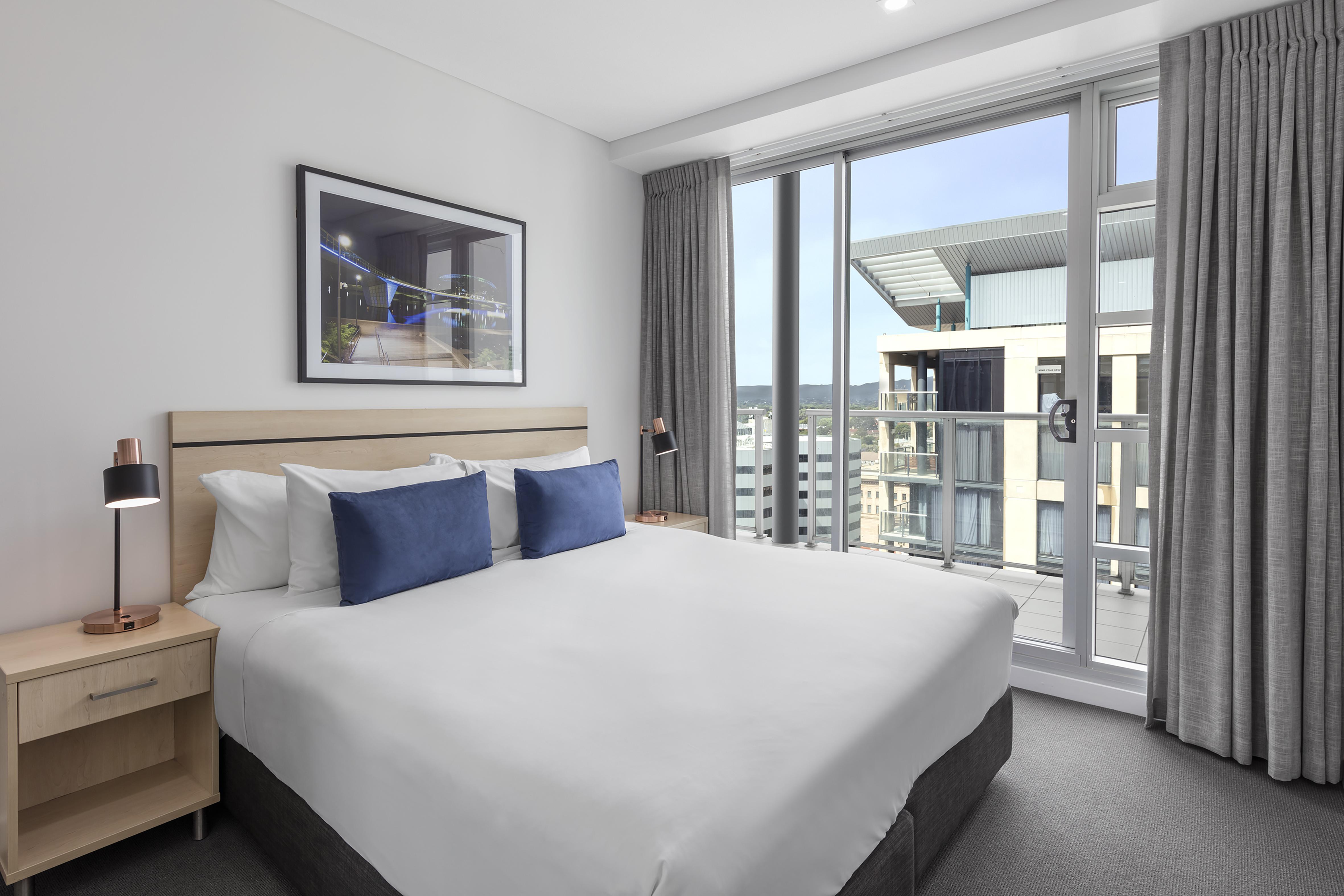 Oaks Adelaide Embassy Suites Exteriör bild